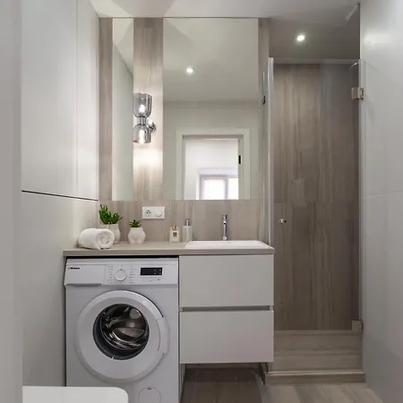 M&d Apartmentslviv, Andreolli Passage, Rynok Square 4person アパート *