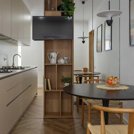 Apartment M&d Apartmentslviv, Andreolli Passage, Rynok Square 4person Lviv