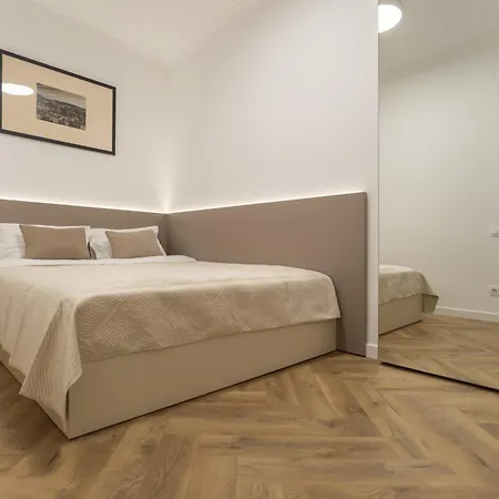 Apartment M&d Apartmentslviv, Andreolli Passage, Rynok Square 4person Lviv
